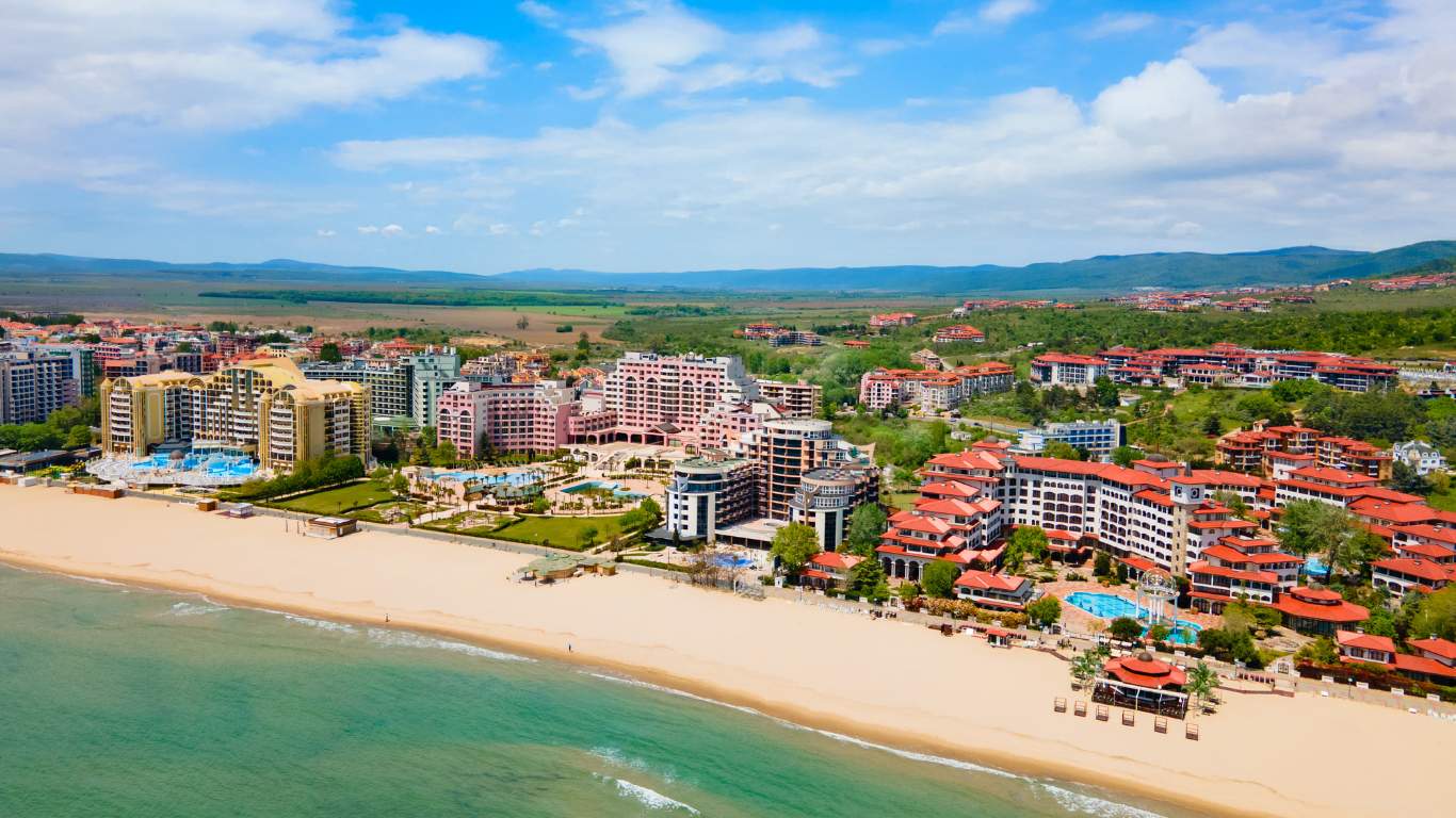 Bulgaria – Sunny Beach from £300pp | Hotel Smolian (7 Nights)