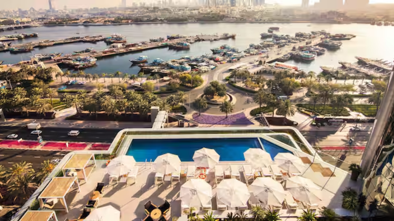 Al Bandar Rotana Dubai – Creek (7 Nights, Bed & Breakfast)